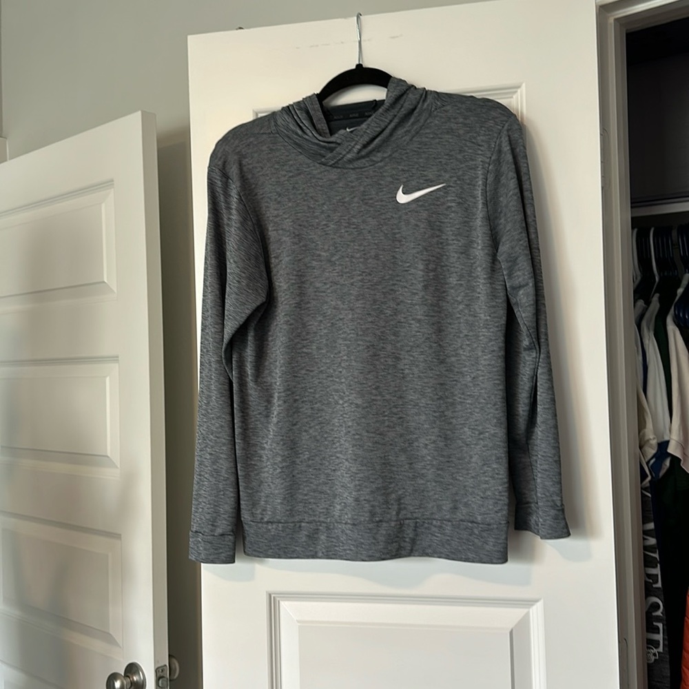 NIKE Women’s Hooded Dri-Fit Pullover Sz XL